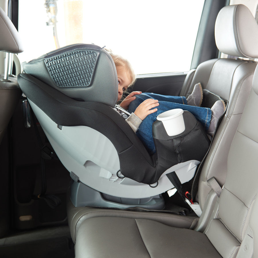 Bench seat protector outlet for infant car seats