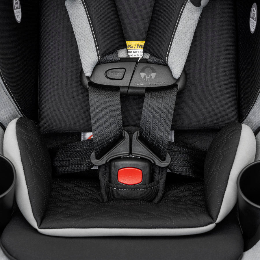 Reclining car seat discount for 2 year old